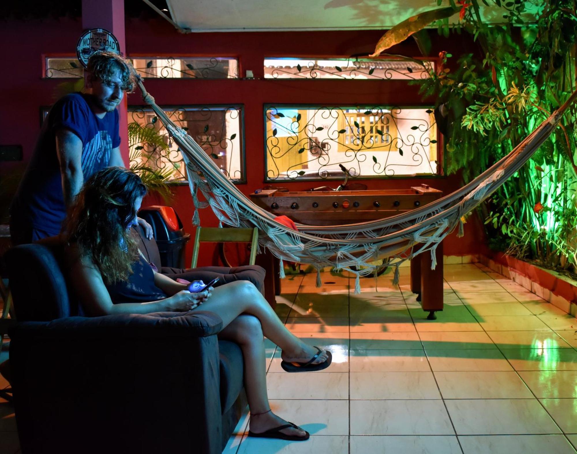 Leo'S Clan Beach Hostel Парати Экстерьер фото